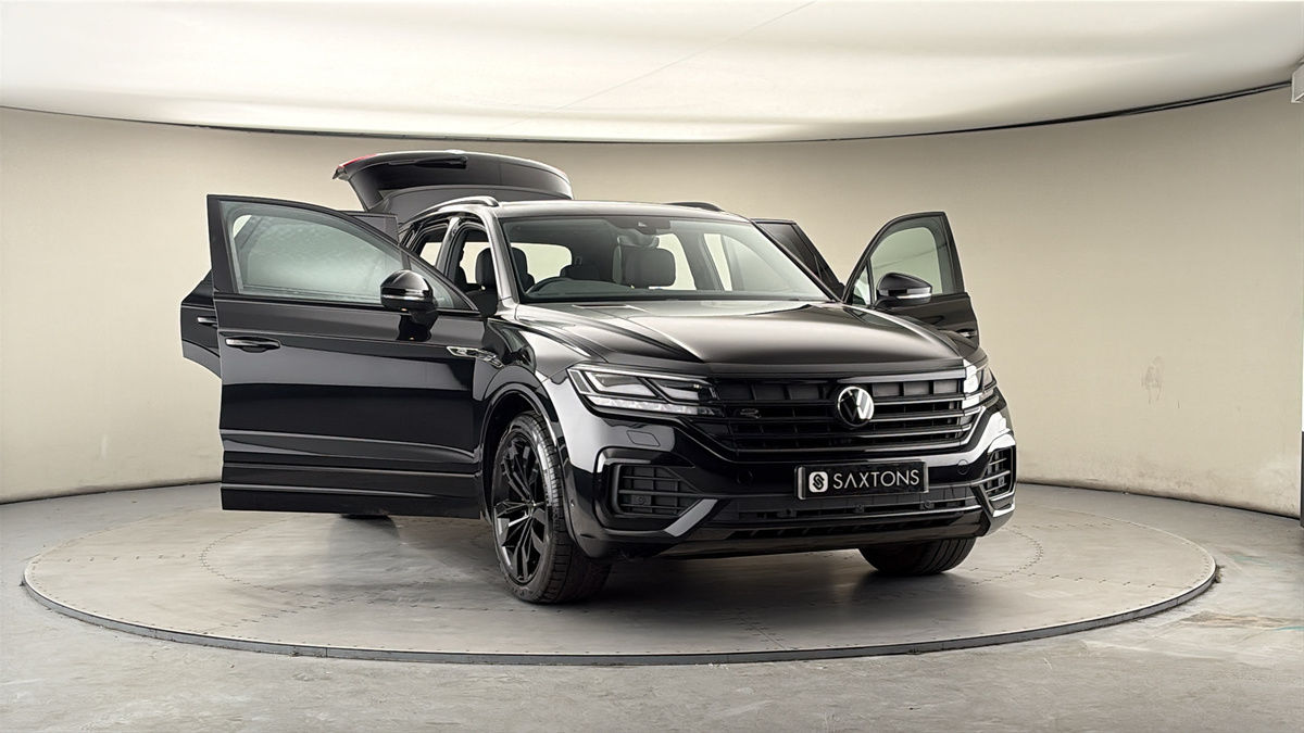 More views of Volkswagen Touareg