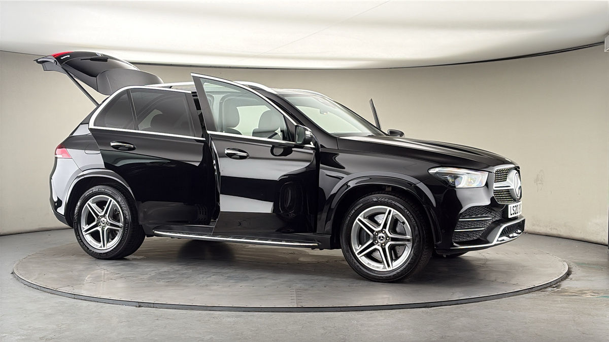 More views of Mercedes-Benz GLE