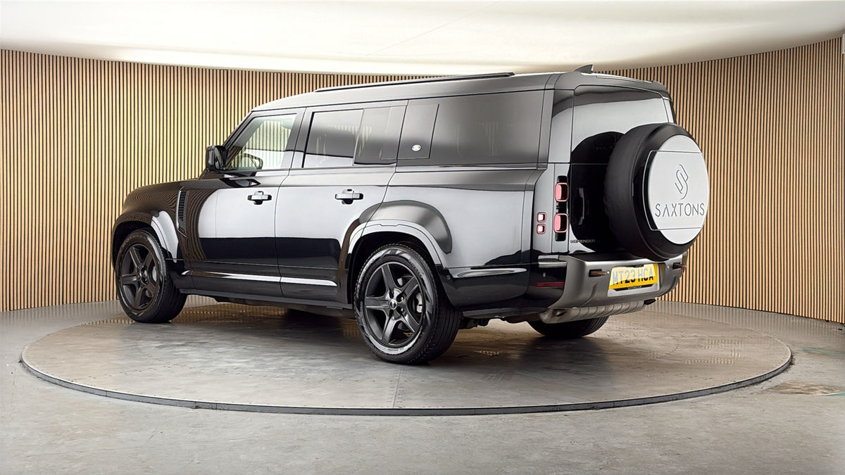 More views of Land Rover Defender 130