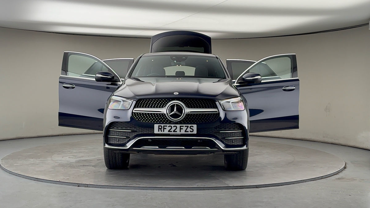 More views of Mercedes-Benz GLE