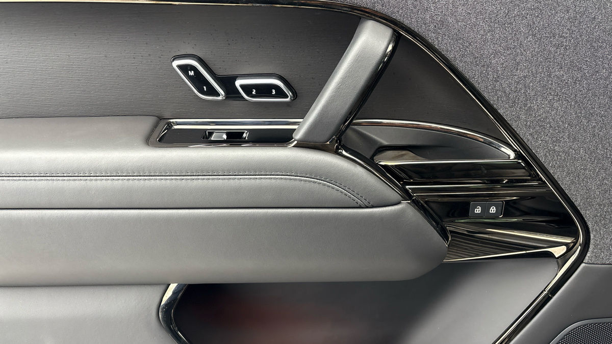 Land Rover Range Rover Sport Urban Image 19