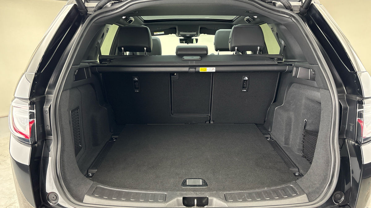 Land Rover Discovery Sport Image 11