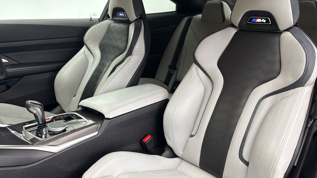 BMW M4 Image 7
