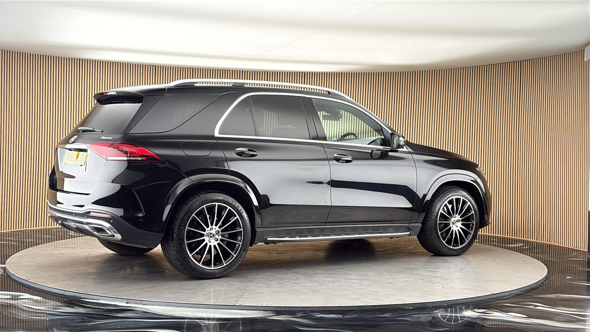 More views of Mercedes-Benz GLE