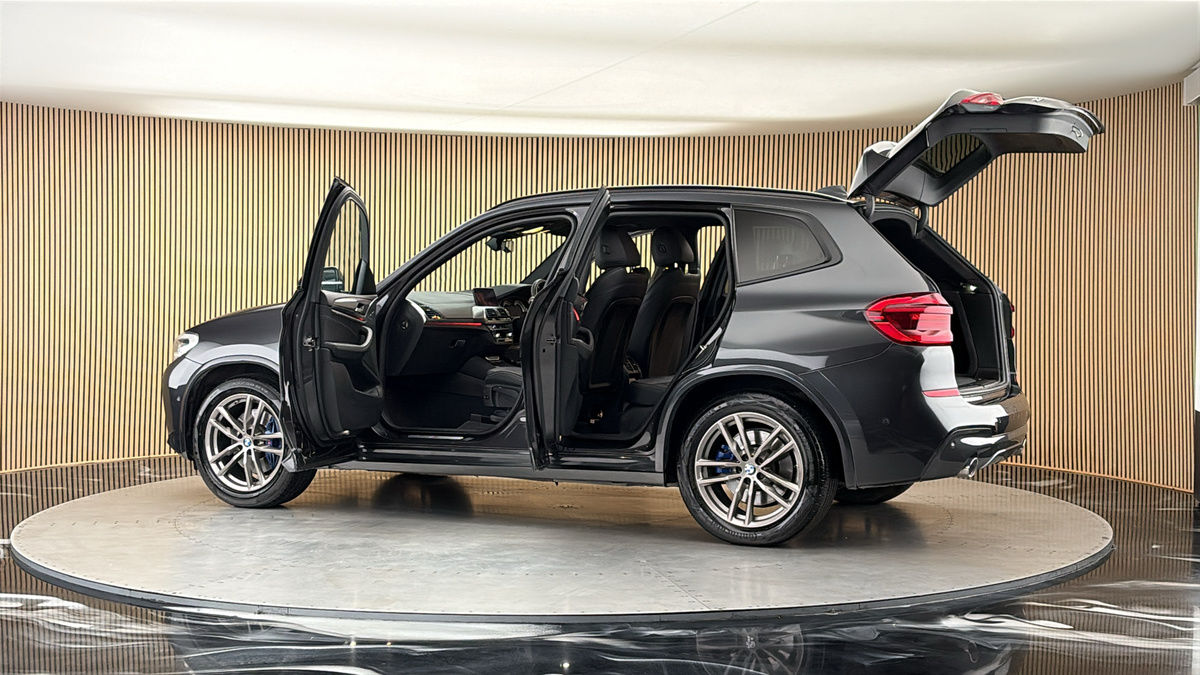 More views of BMW X3