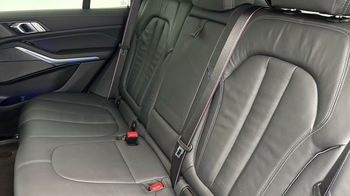 BMW X5 Image 8