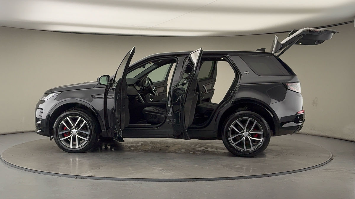More views of Land Rover Discovery Sport