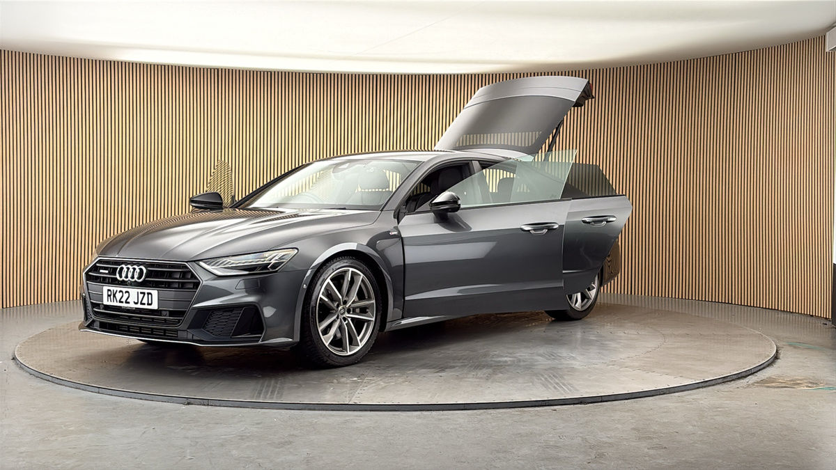 More views of Audi A7