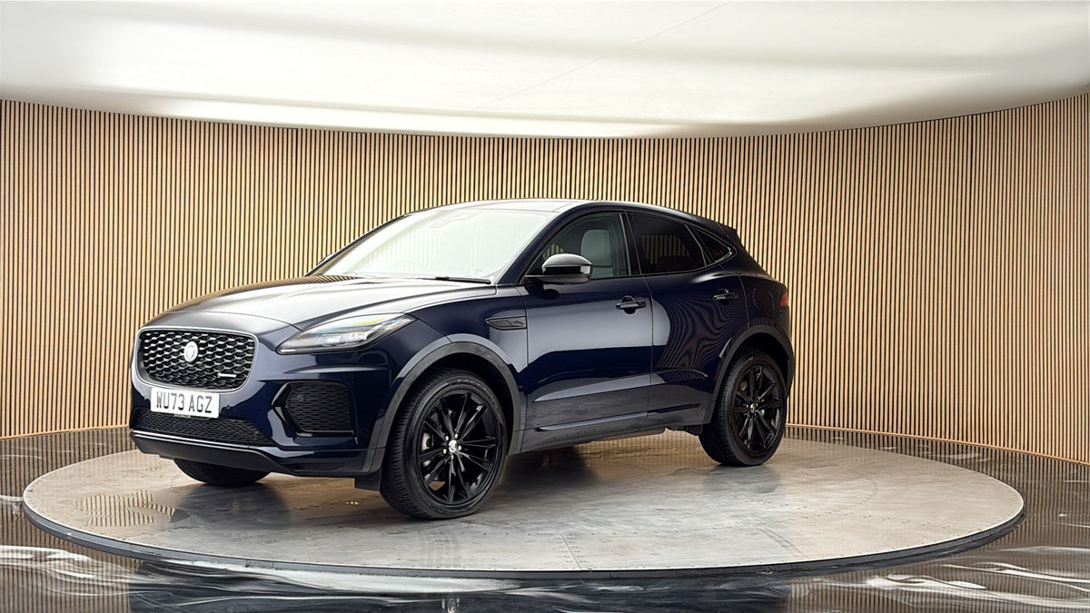 Jaguar E-PACE Image 20