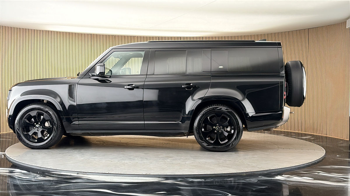 More views of Land Rover Defender 130