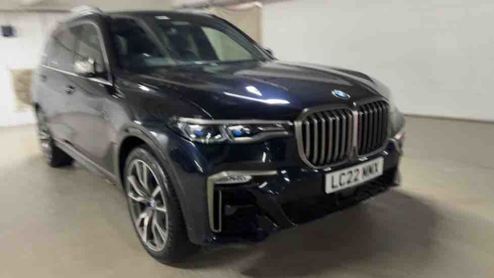 More views of BMW X7