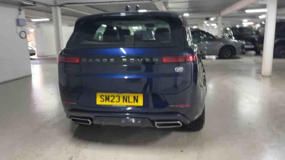 More views of Land Rover Range Rover Sport