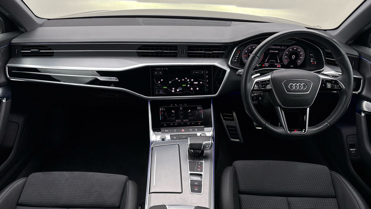 Audi A6 Avant Image 12