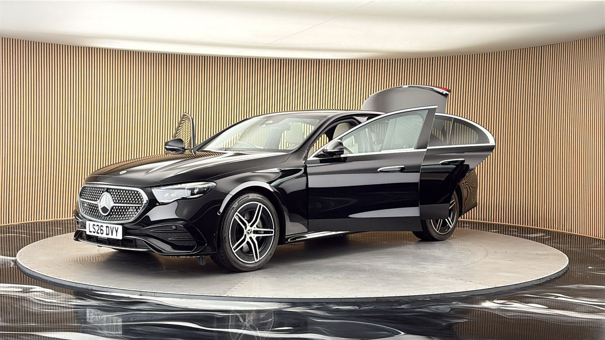 Mercedes-Benz E Class Image 22
