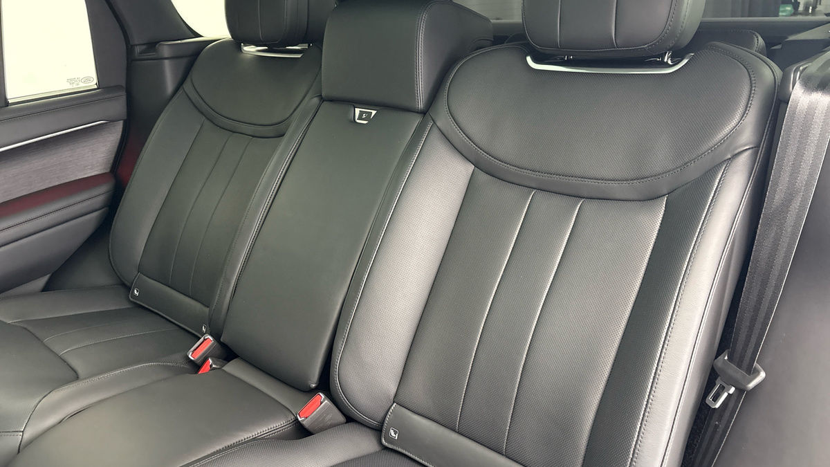 Land Rover Range Rover Image 8