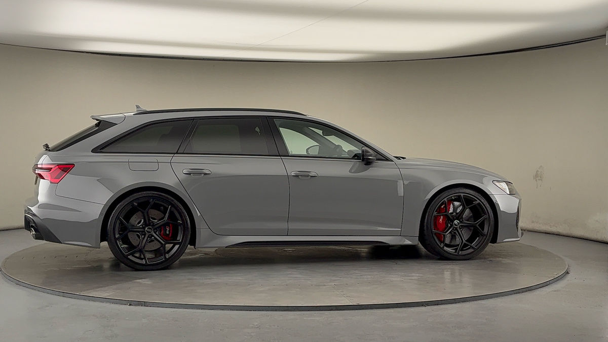 More views of Audi RS6 Avant