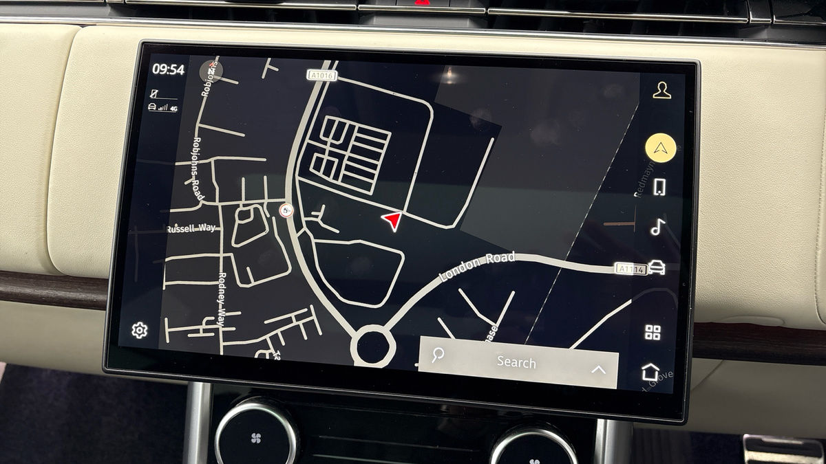 Land Rover Range Rover Image 17