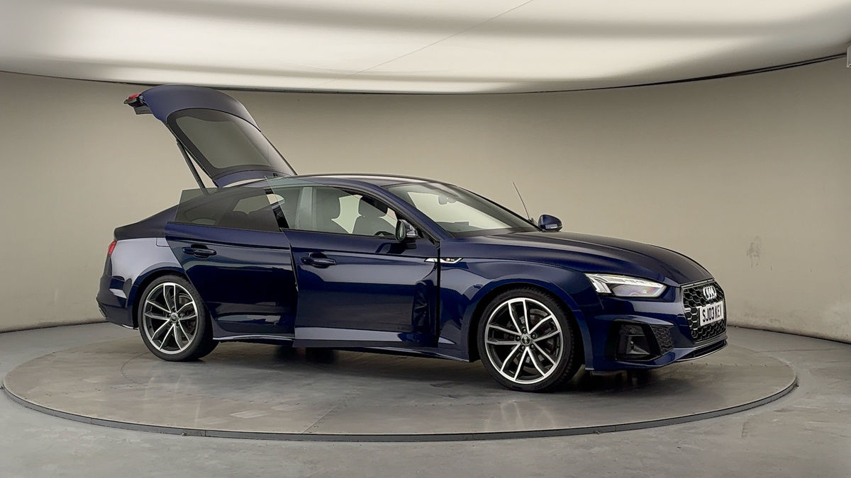 More views of Audi A5