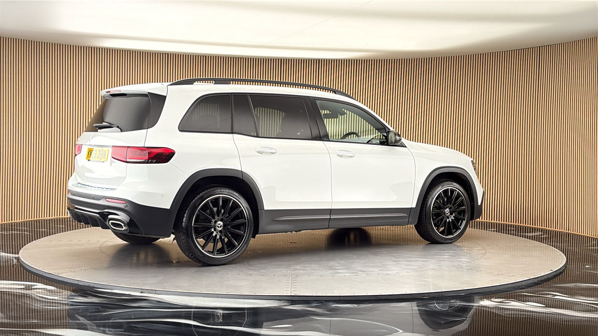 More views of Mercedes-Benz GLB