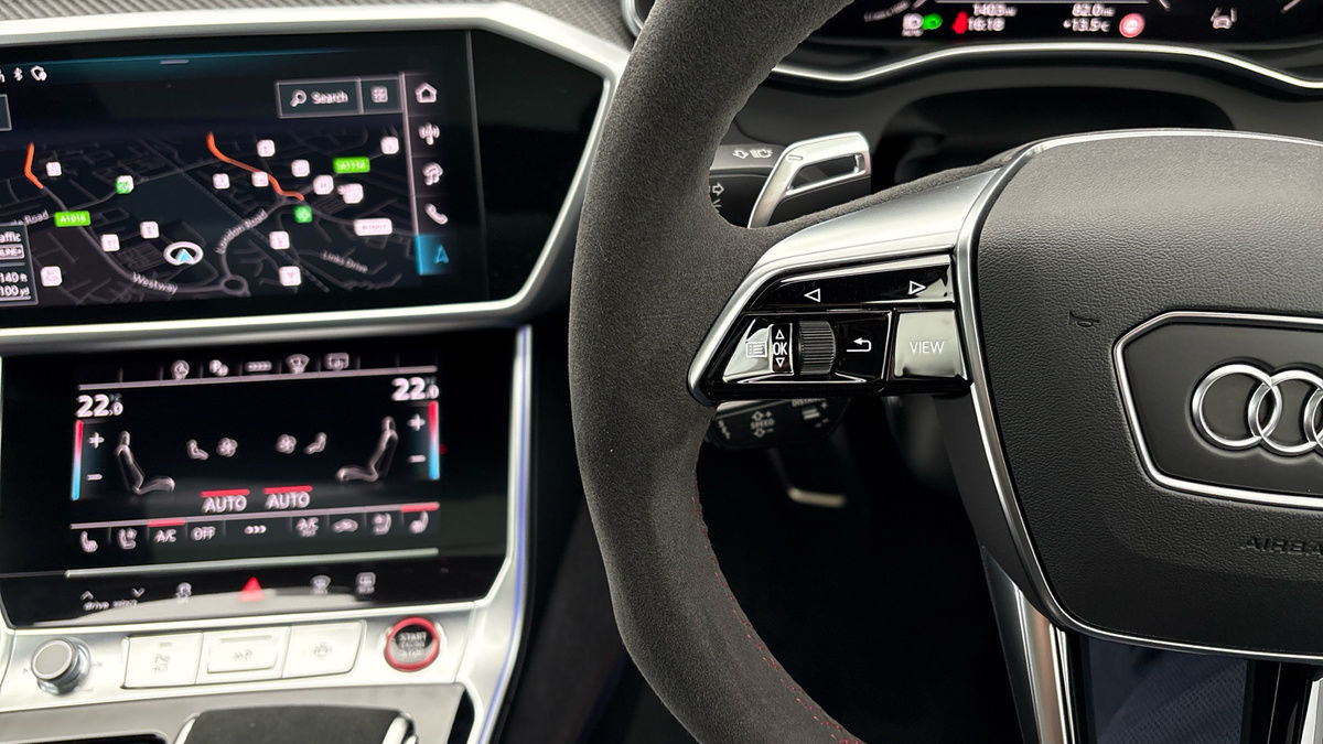 Audi RS6 Avant Image 13