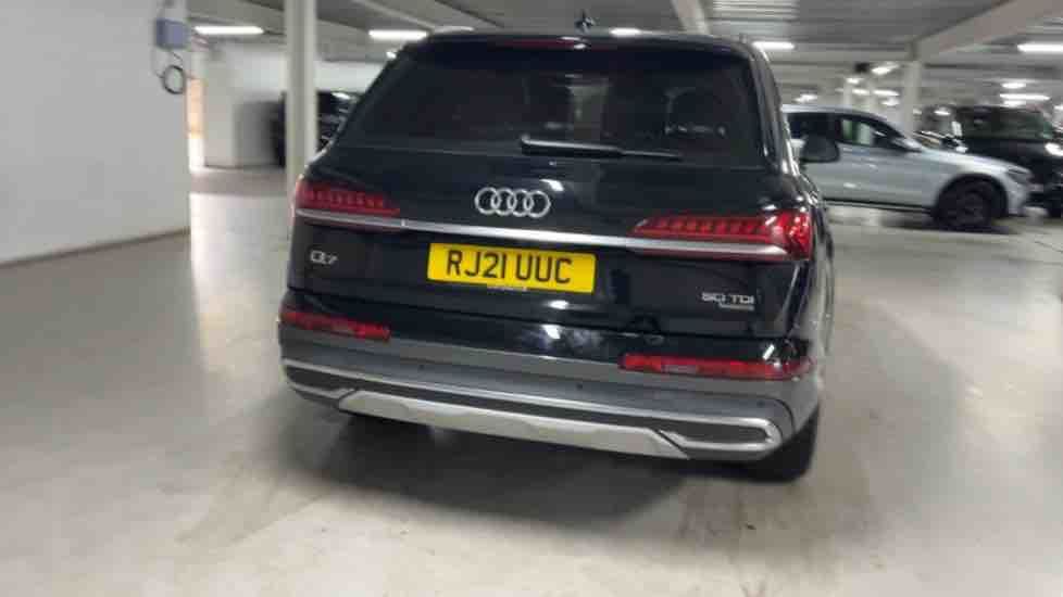 More views of Audi Q7