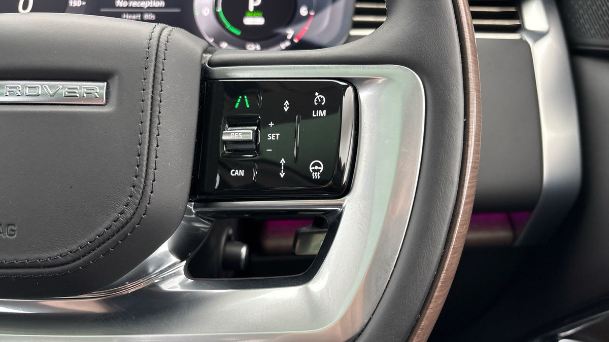 Land Rover Range Rover Image 14