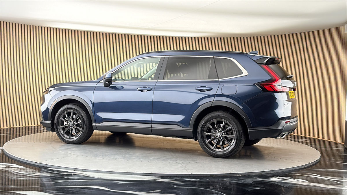 More views of Honda CR-V