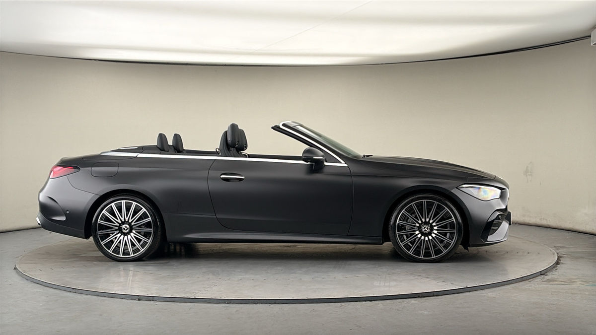 More views of Mercedes-Benz CLE