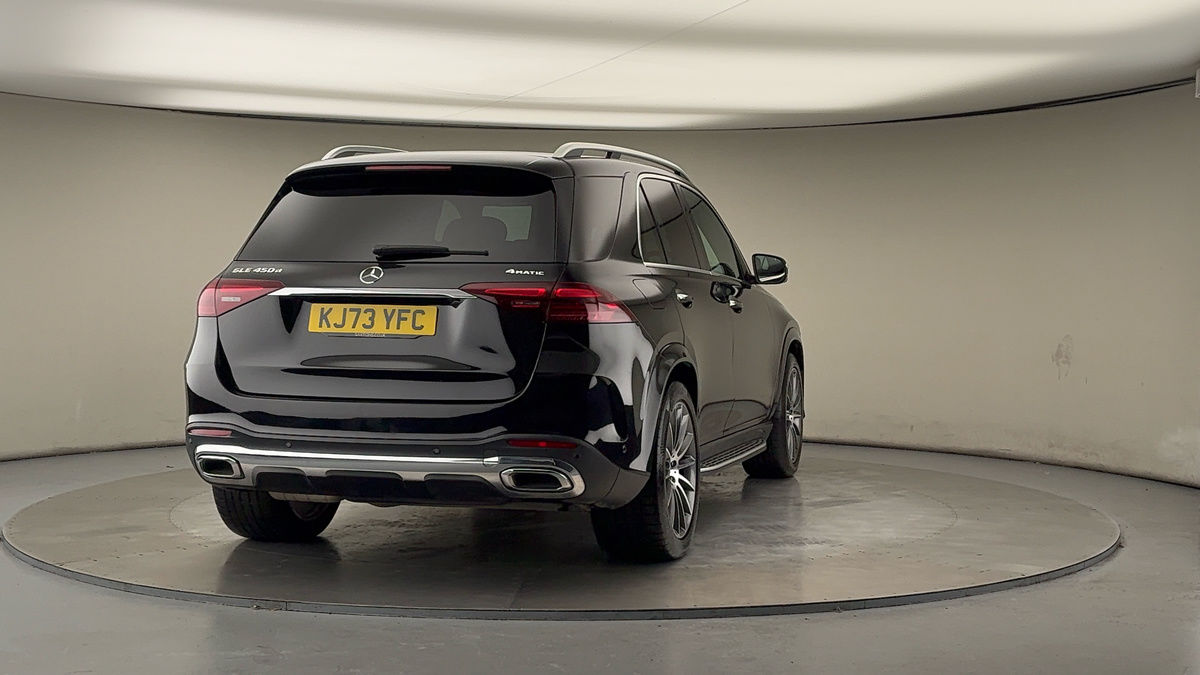 More views of Mercedes-Benz GLE