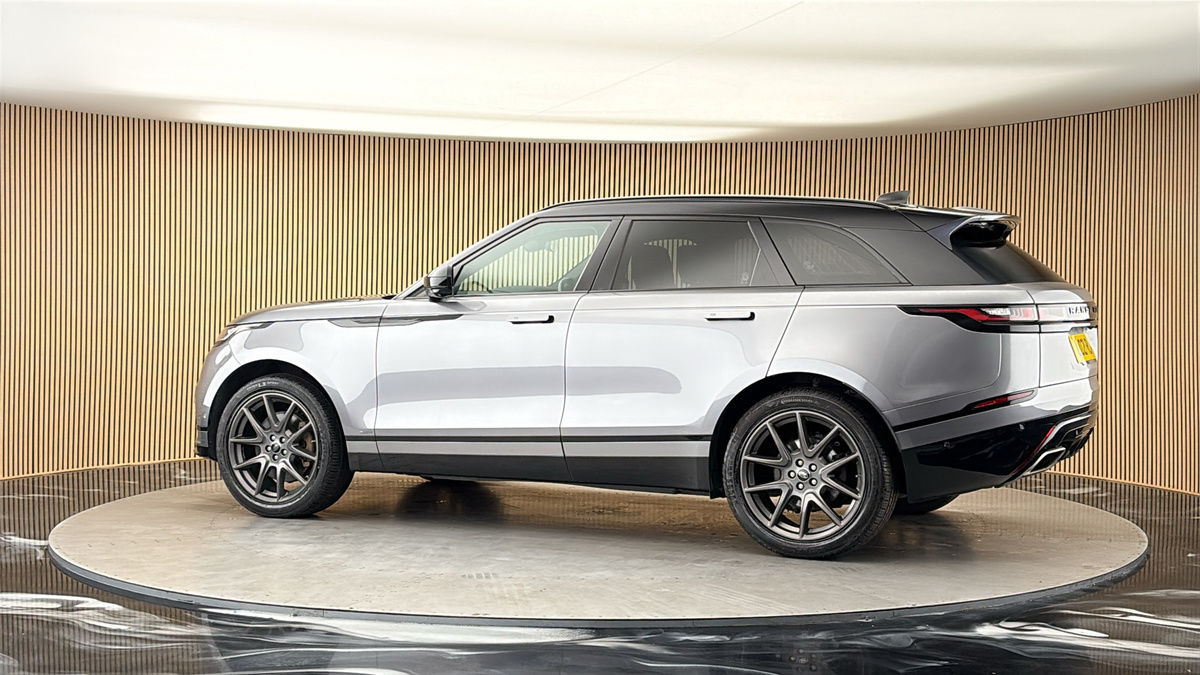 More views of Land Rover Range Rover Velar