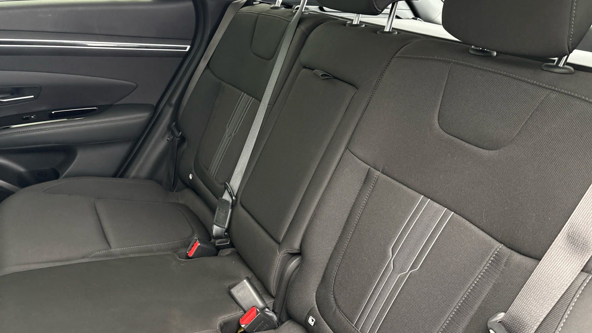 Hyundai TUCSON Image 8