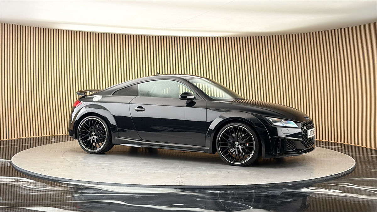 More views of Audi TTS