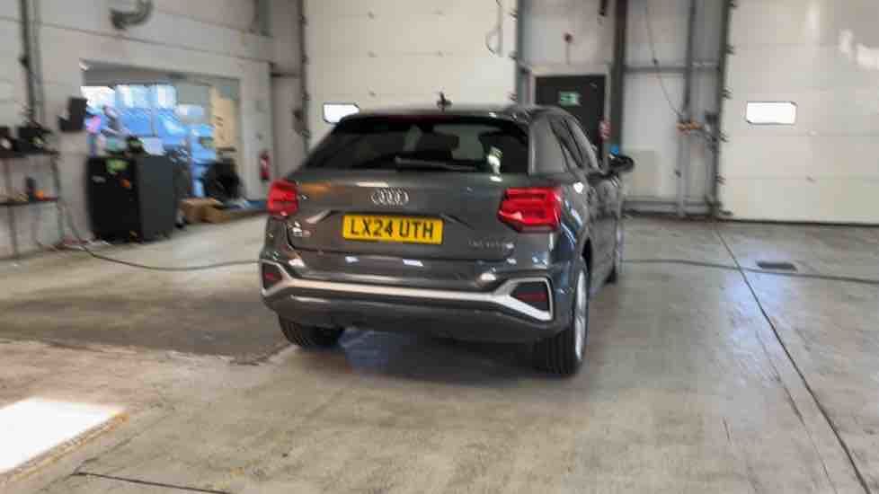 More views of Audi Q2