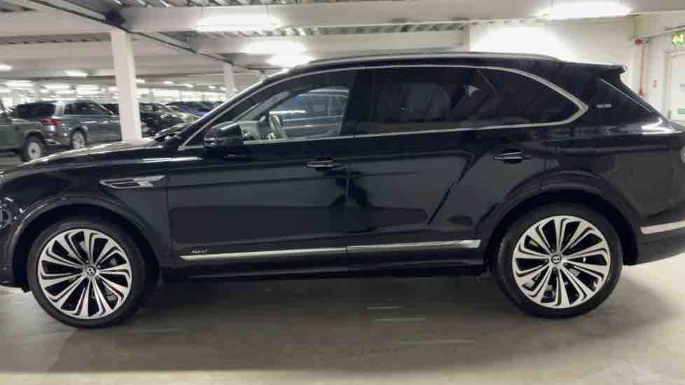More views of Bentley Bentayga