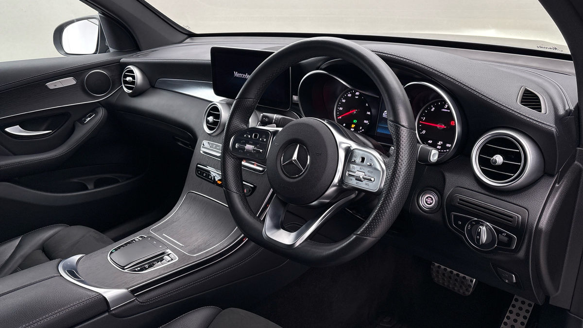 Mercedes-Benz GLC Image 5