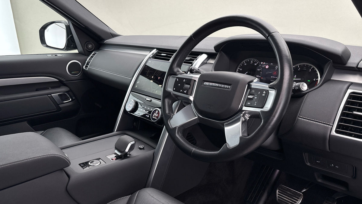 Land Rover Discovery Image 5