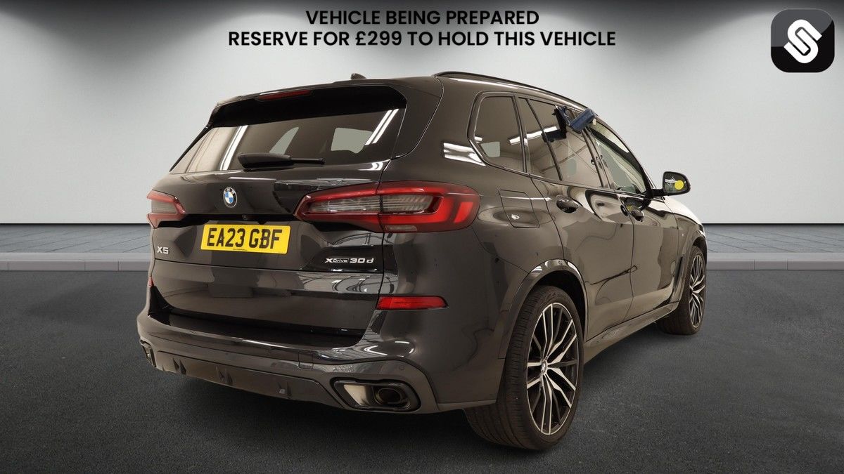 BMW X5 Image 4