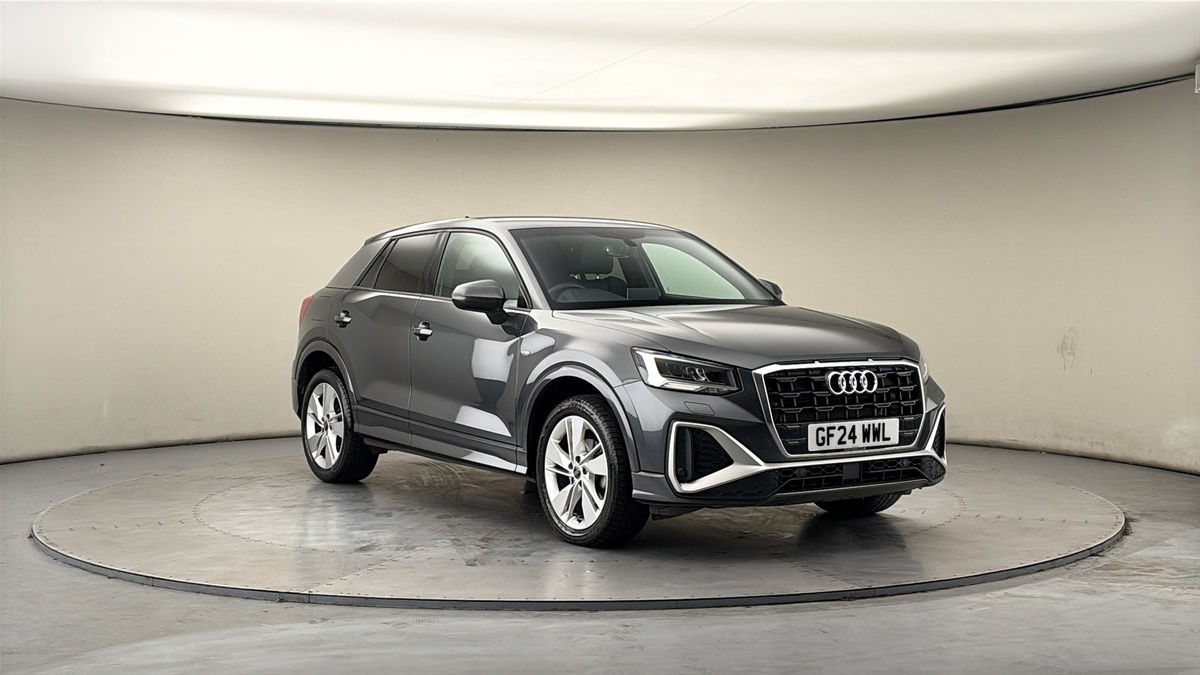 Audi Q2 Sticky Header Image