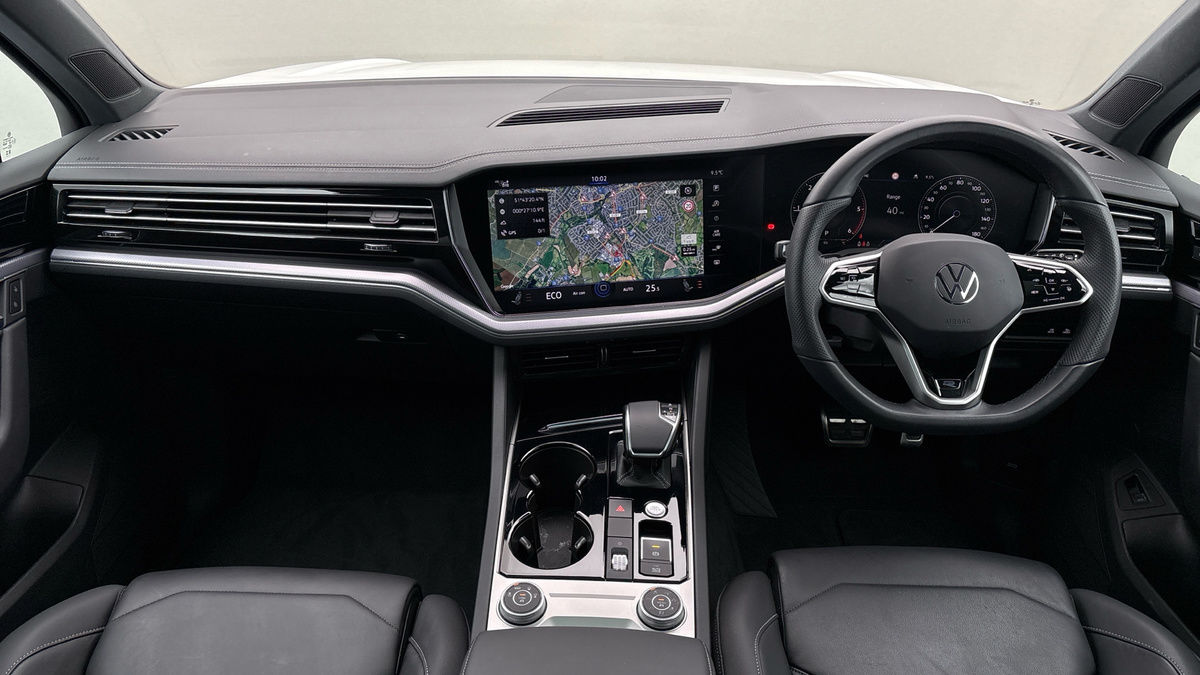 Volkswagen Touareg Image 12