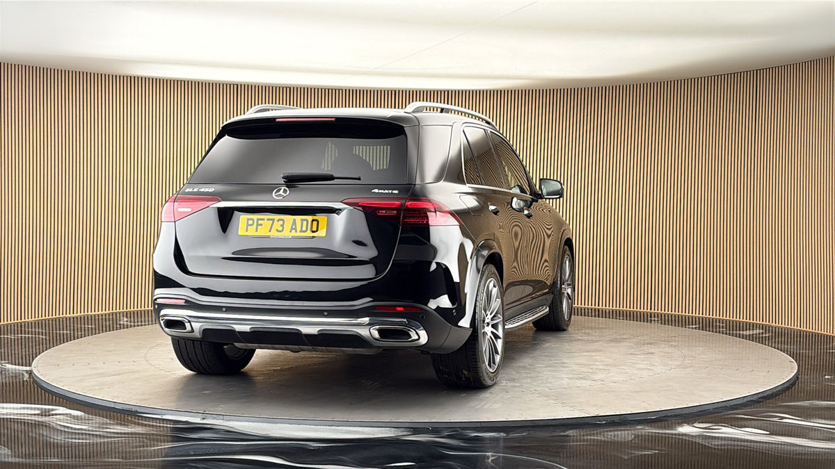 More views of Mercedes-Benz GLE