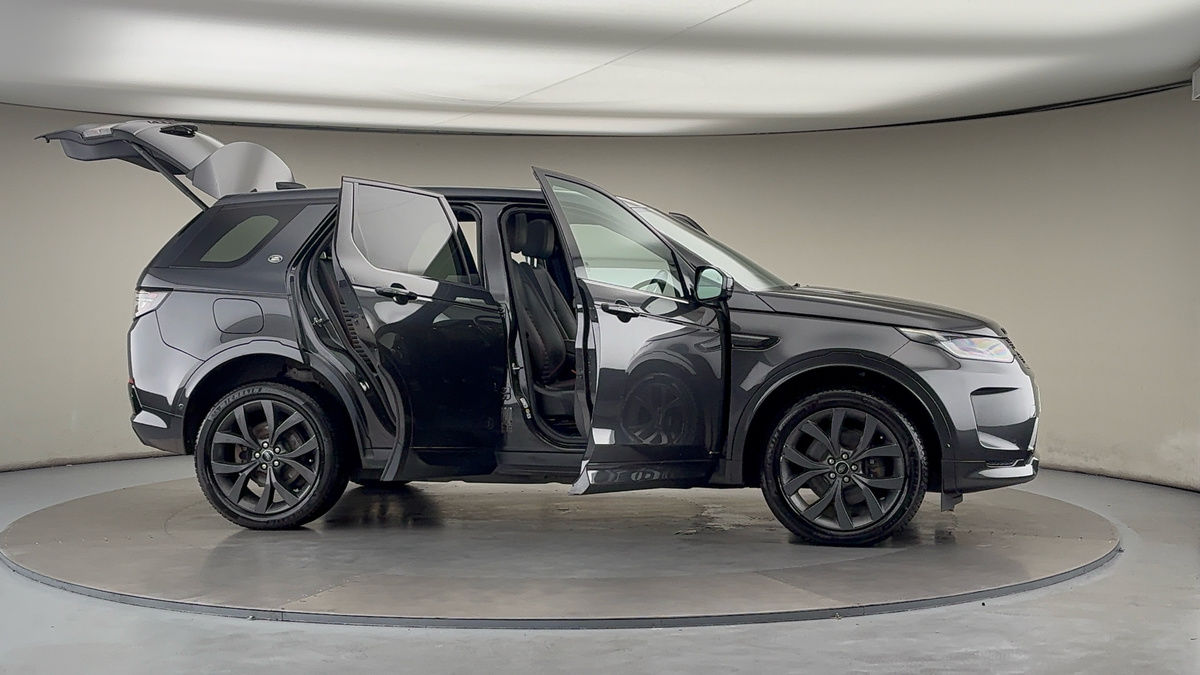 More views of Land Rover Discovery Sport