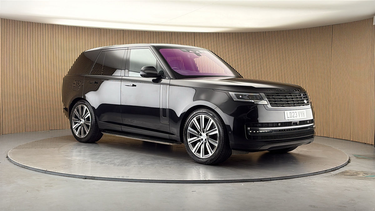 More views of Land Rover Range Rover