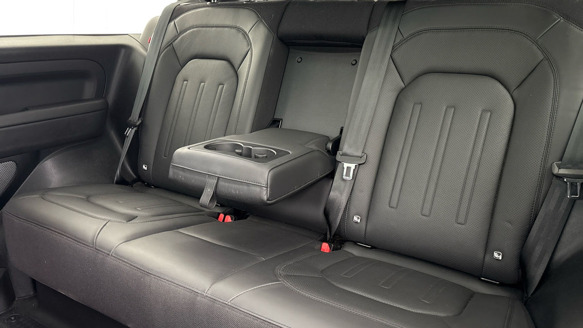 Land Rover Defender 90 Urban Image 9