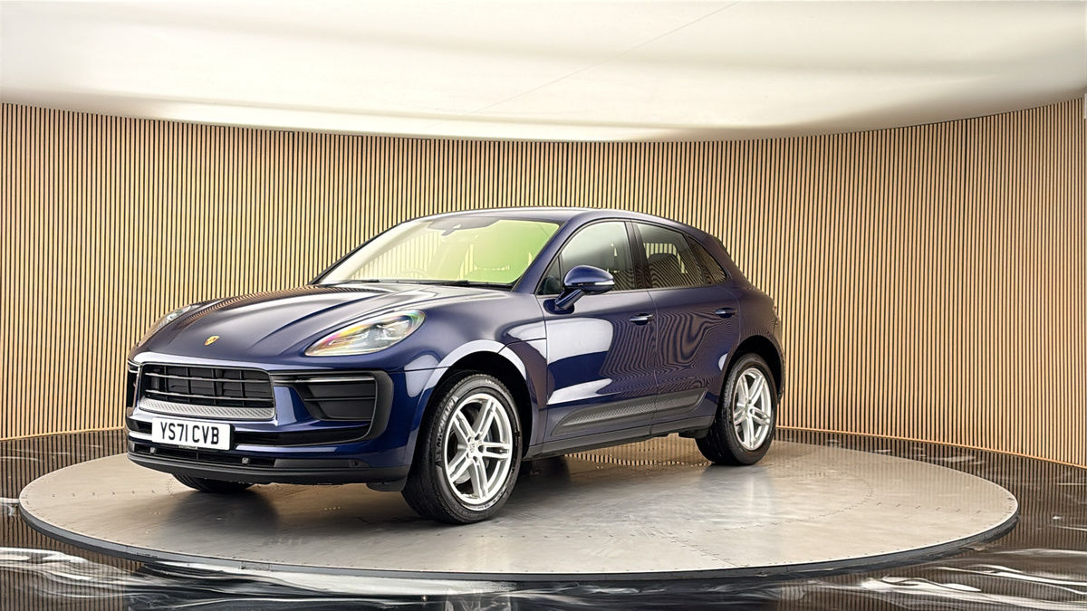 More views of Porsche Macan