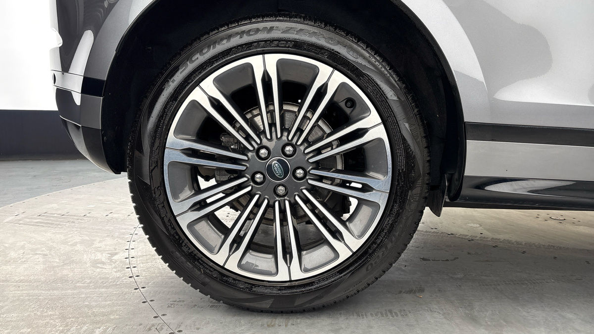 Land Rover Range Rover Evoque Image 10