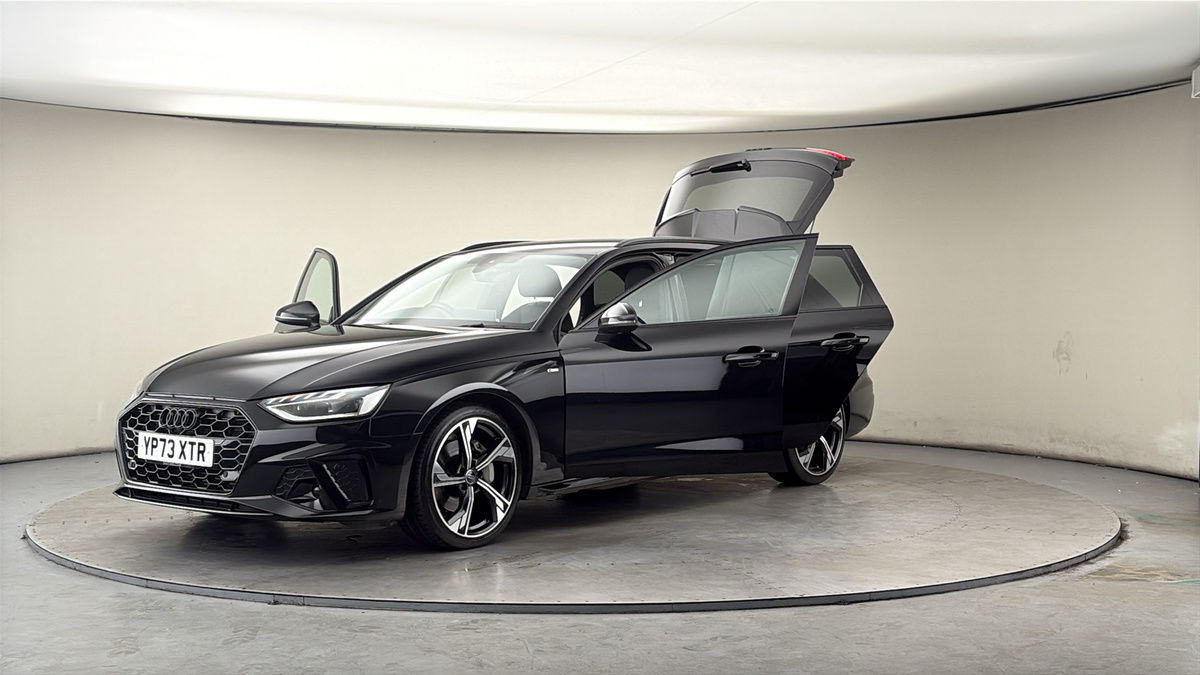 Audi A4 Avant Image 22