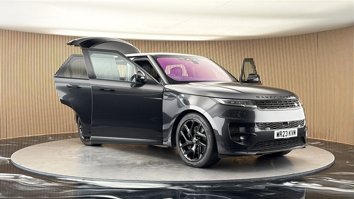 More views of Land Rover Range Rover Sport