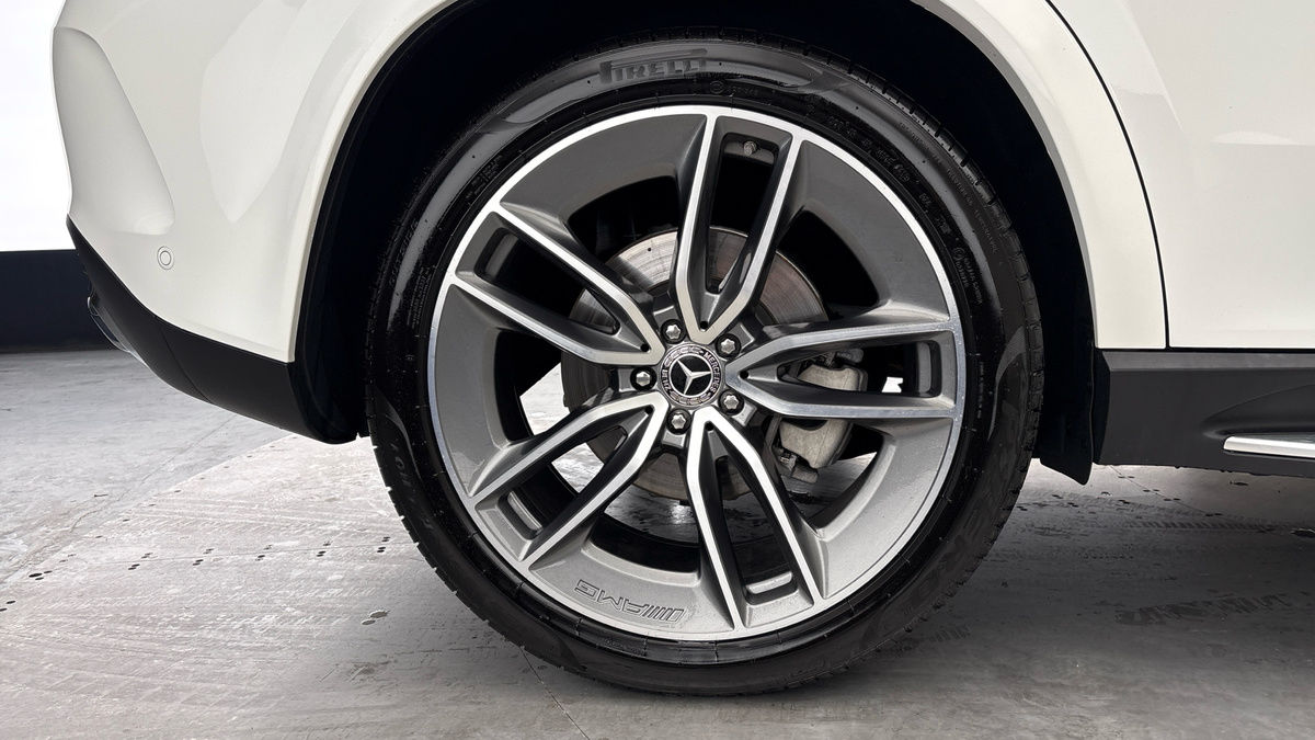 Mercedes-Benz GLE Image 10