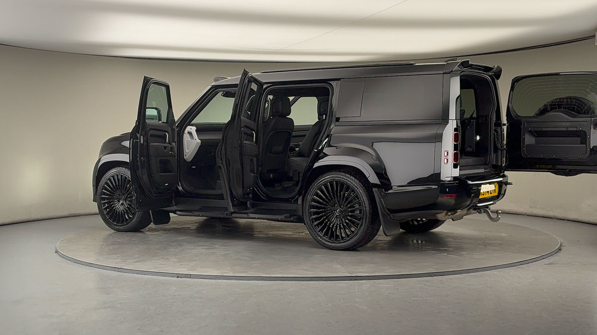 More views of Land Rover Defender 130