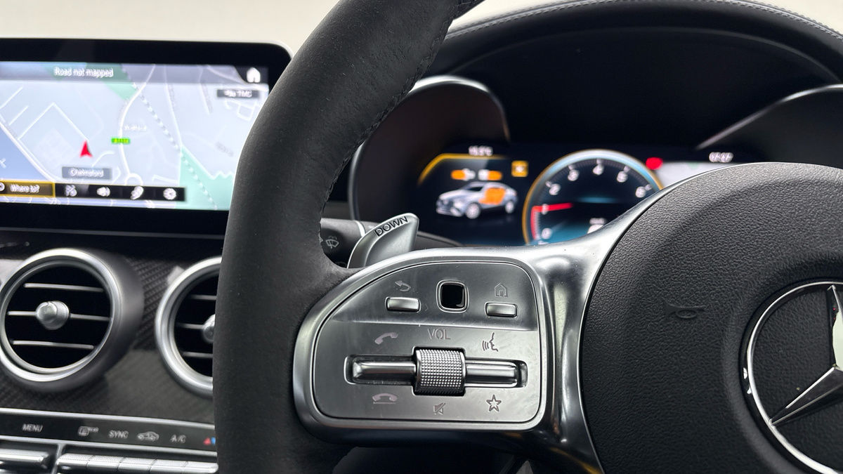 Mercedes-Benz GLC Image 13